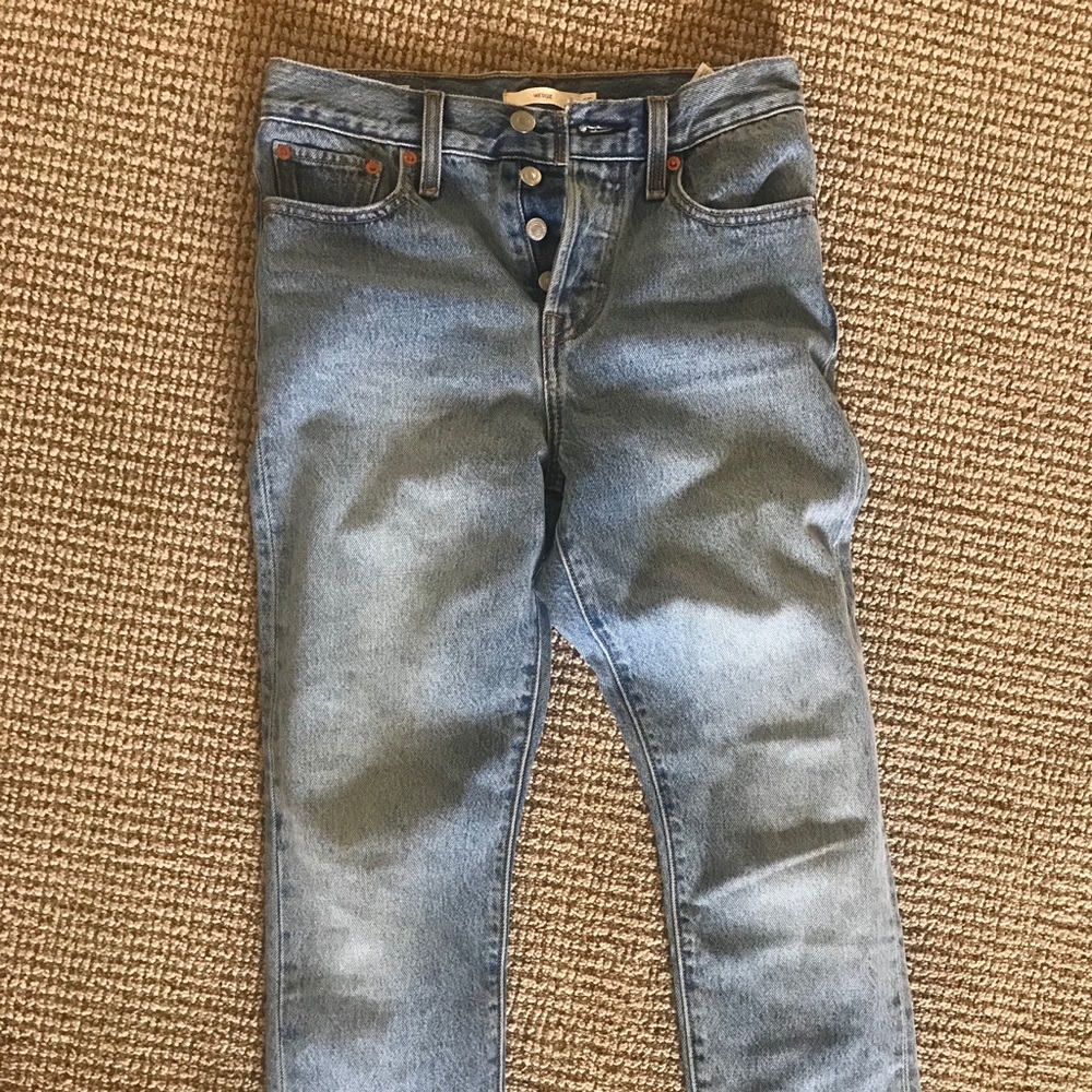 NEW Levi’s jeans